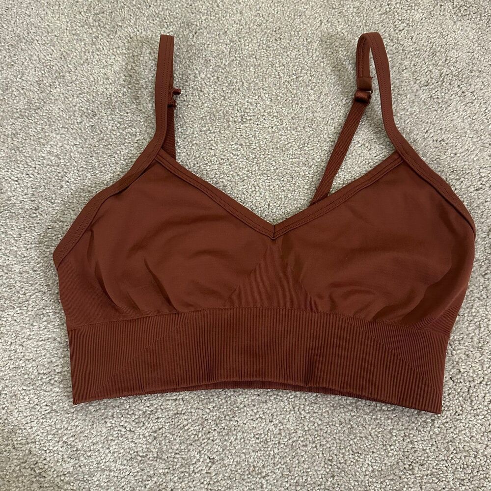 Lululemon Ebb to Street Bra light support size 6 ancient copper EUC